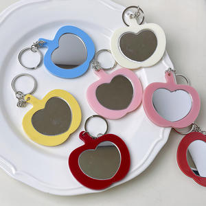 <span class=keywords><strong>Porte</strong></span>-clés miroir Liwu Apple, sensation haut de gamme, solide, coloré, portable, accessoire de sac, miroir de maquillage mignon - Product Image 4