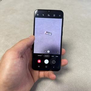 Teléfono Móvil A40 LTE 4G con Pantalla AMOLED de 5.9 Pulgadas y Batería de 3100mAh, Venta al Por Mayor - Product Image 4