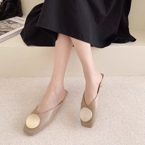 Women's Fashion Leather <b>Slides</b> for Slippers Closed Toe Mules Sandals with Platform Heels for Outdoor Use in Spring and Summer - Product Image 5