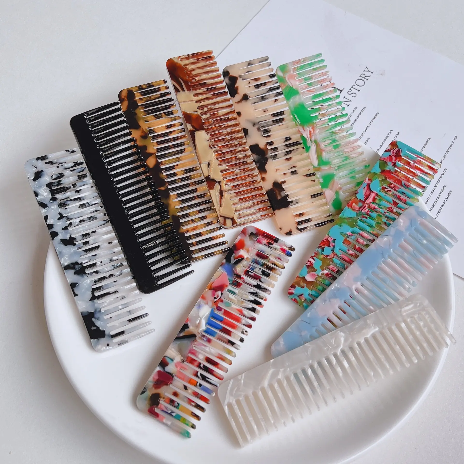 Custom Logo Anti Static Small Acetic Acid Hair Comb Portable Leopard Marble Cushion Wide Tooth Comb Acetate Hair Comb