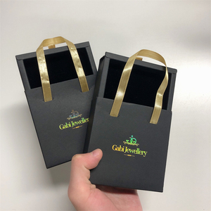 Custom Black Sliding Drawers Paper Luxury Jewelry Packaging Cute Slider Paper Gift Box With Handle For Necklace Jewelry Package