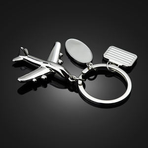نموذج طائرة حقائب علامة المفتاح حلقة المفتاح طائرة معدنية سلسلة مفاتيح للجنسين نموذج طيار الطيران المدني هدية طائرة مفتاح فوب هدايا ترويجية للطائرات - Product Image 3