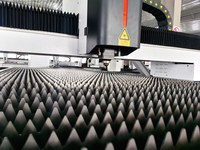 Machine de découpe laser à fibre CNC 3015 pour acier inoxydable, acier au carbone, aluminium, tôle métallique