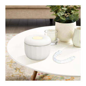 Nettoyeur dentaire ultrasonique portable avec un appareil pour le nettoyage des prothèses dentaires et des appareils orthodontiques, lavage haute fréquence et étui pour éliminer la plaque dentaire - Product Image 2