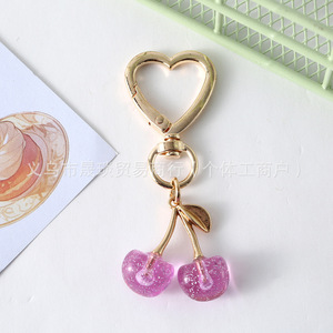 Nuevo Llavero Colgante de Cereza Dulce y Fresca con Hebilla de Corazón, Accesorio para Bolso, Venta al por Mayor en Stock - Product Image 5