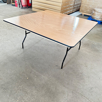 Table pliante carrée en contreplaqué pour l'extérieur