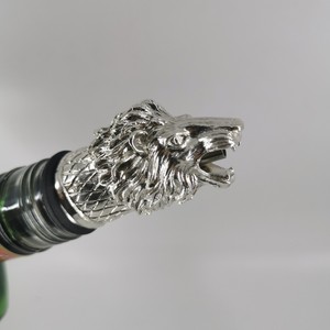 Aireador de Vino con Cabeza de León, Vertedor para Botellas de Aceite de Oliva, Licor, Alcohol, Whisky - Product Image 6