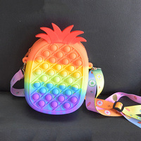 Nouveau design rat tueur pionnier silicone ananas zéro portefeuille silicone porte-monnaie