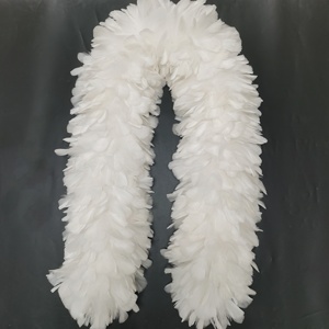Boa de Plumas de Pavo <span class=keywords><strong>Blancas</strong></span> Grandes y Esponjosas de 2 Metros al por Mayor, Boa de Plumas de Pavo Barata para Espectáculos, Fiestas, Actuaciones en Escenario, Carnaval - Product Image 1