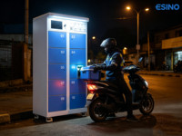 Estación de Intercambio de Baterías Metálica para Exteriores con Energía Solar, 8 Ranuras, Resistente a la Lluvia, para Entrega en África, Bicicletas Eléctricas, Boda Boda, Alquiler Comercial