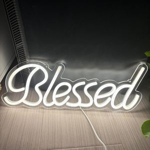 Enseigne néon personnalisée « Blessed » – Décoration murale, cadeaux de mariage, enseignes LED pour Thanksgiving, décoration murale à suspendre, cadeau de pendaison de crémaillère - Product Image 6