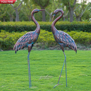 YOUFINE Paire de statues d'oiseaux gruons en bronze patiné, art <span class=keywords><strong>héron</strong></span> en métal vieilli pour bassin extérieur - Product Image 5