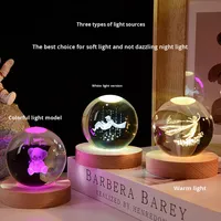Lampe de chevet sphérique créative en cristal, veilleuse atmosphérique planète gravée, ornement de bureau, cadeau pour étudiant