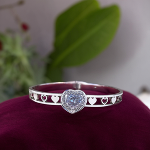 Pulseras Románticas en Forma de Corazón con Baño de Rodio para Mujer - Product Image 3