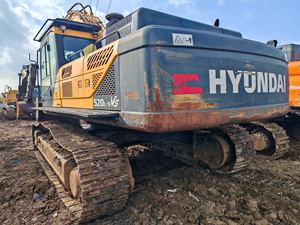 Excavatrice d'occasion Hyundai 520L 9VS, peinture d'origine d'usine importée, faible nombre d'heures de travail, excavatrice hydraulique d'occasion - Product Image 4