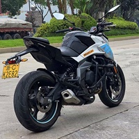 Moto de rue CFMOTO1 NK400 400cc à essence, bicylindre, refroidie par eau, Naked, vitesse maximale >80km/h, idéale pour les trajets quotidiens
