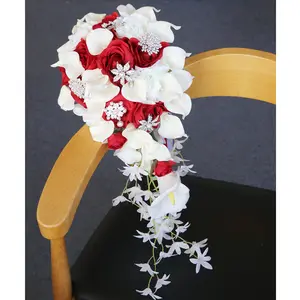 Flores de mano de boda ramo de novia Calla lirio Rosa suministros de boda mano novia ramo dama de honor sosteniendo flor