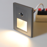 Lampe murale LED encastrée pour escalier intérieur avec détecteur de mouvement