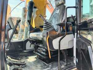 Excavadora de cadenas Caterpillar 312D2GC modelo 2023 usada, de excelente rendimiento, 12 toneladas de peso operativo, 72 kW de potencia, cucharón de 0.52 m³ - Product Image 6
