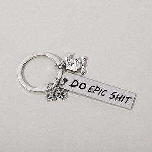 Bán Buôn Tốt Nghiệp Keychain Làm <span class=keywords><strong>Epic</strong></span> Chết Chết Tốt Nghiệp Keychain Quà Tặng Cho Anh Của Cô Khắc Thư Kim Loại Móc Chìa Khóa Sinh Viên Keyring - Product Image 4