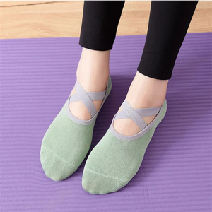 Chaussettes de yoga antidérapantes en coton pour femmes, idéales pour la danse, le sport et le fitness (vente en gros) - Product Image 3