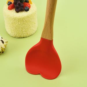 Spatule en bois et silicone en forme de cœur, personnalisable avec logo, pour cuisine, sans BPA, pour beurre, gâteau, pizza, pâtisserie, pâte - Product Image 4
