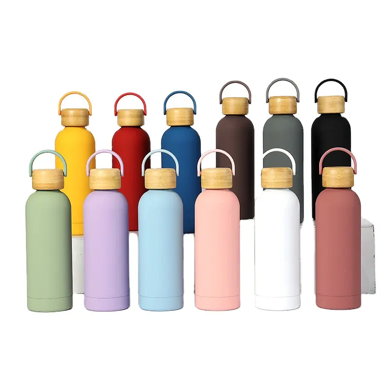 500/750ml soft touch double wall stainless steel 304 insulated tumbler Travel Sports water bottle with Bamboo lid