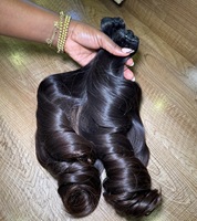 Meilleure extension de cheveux humains bruts 100% alignés sur les cuticules, qualité 15A, non traités, bouclés vietnamiens, indiens, bouclés crépus birmans