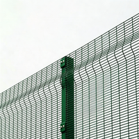 Clôture en maille haute densité anti-escalade 358, clôture de sécurité anti-intrusion pour le périmètre des parcs logistiques