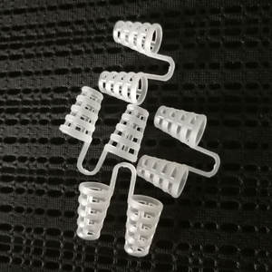 OEM ODM 8 pièces Clip nasal magnétique en silicone <span class=keywords><strong>Solution</strong></span> anti-<span class=keywords><strong>ronflement</strong></span> Dispositif de blocage pour un sommeil silencieux Patchs corporels <span class=keywords><strong>contre</strong></span> le <span class=keywords><strong>ronflement</strong></span> - Product Image 6