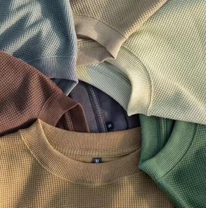 <span class=keywords><strong>T</strong></span>-<span class=keywords><strong>shirt</strong></span> da <span class=keywords><strong>uomo</strong></span> personalizzata a manica lunga in maglia Waffle aderente <span class=keywords><strong>termica</strong></span> morbida cotone-poliestere tinta unita in bianco <span class=keywords><strong>t</strong></span>-<span class=keywords><strong>shirt</strong></span> - Product Image 1