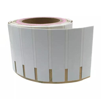 Étiquette RFID UHF anti-métal flexible pour surfaces métalliques industrielles et suivi durable