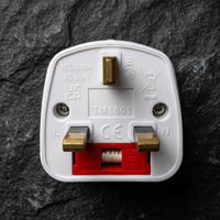 Adaptor Perjalanan Universal AC Adapter Bisnis & Rekreasi Seluruh Dunia ke Colokan UK dengan Bahan PC untuk Laptop, Ponsel & LED
