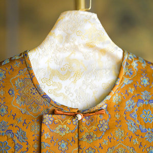 Gilet doré en soie de mûrier brocart Song, style chinois traditionnel rétro, col rond, motif fleur Bao Xiang, polyvalent, pour femme 5138 - Product Image 2