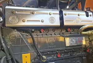 حفار خلفي مستعمل موثوق به طراز 856 مع دلو 3.5 متر وحمولة مقدرة 17 طن بمعيار انبعاثات يورو 2 وعزم دوران عالي لمناولة المواد - Product Image 4