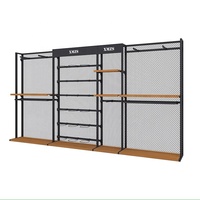 Usine personnalisé métal et bois présentoir est pour les vêtements de sport balles chaussures sacs vêtements vêtement Boutique affichage