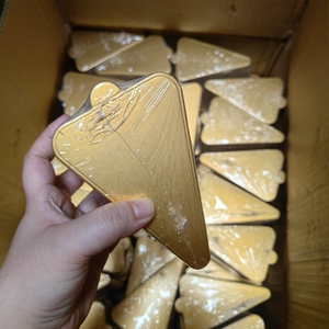 100 pièces <span class=keywords><strong>en</strong></span> gros jetable or Mousse Pad support <span class=keywords><strong>en</strong></span> <span class=keywords><strong>carton</strong></span> Mini papier Mousse gâteau <span class=keywords><strong>plateau</strong></span> tranché gâteau Base - Product Image 3