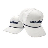 Gorra de golf OEM de moda casual con bordado a mano, 5 paneles, unisex, ajustable, con orificios cortados a láser y cuerda, gorras de béisbol deportivas personalizadas con puntos.