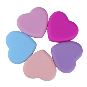 Customizable Heart-shaped Silicone Facial Cleaning Brushr Skincare Tools for Facial Cleaning - Product Image 2