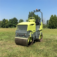 Compacteur vibrant à double tambour en acier ST2200 haute performance avec moteur Kubota pour routes municipales