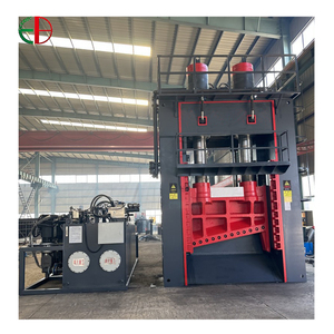 Pressa idraulica per taglio di metallo per la lavorazione di rottami metallici - Product Image 5