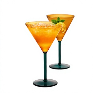 Copas de Cóctel de Color de 250 ml Hechas a Mano de Vidrio Borosilicato, Copas de Martini sin Plomo, Cristalería de Bar Reutilizable al por Mayor - Product Image 2
