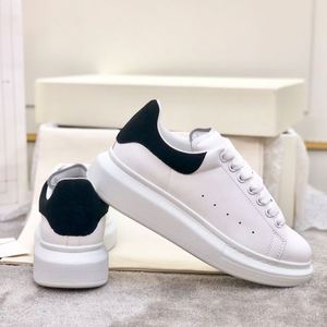 Chaussures de sport décontractées à plateforme personnalisées de créateur, plusieurs styles de design, personnalisation du logo, chaussures décontractées rétro - Product Image 1