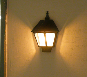 Fil de lumière de <span class=keywords><strong>jardin</strong></span> extérieur solaire LED chaude applique murale maison mur décoratif porte de <span class=keywords><strong>jardin</strong></span> lumière décorative pour l'extérieur - Product Image 4