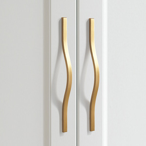 Modern Aluminum Alloy Curved Black Drawer Cabinet Handle Wardrobe <strong>Door</strong> Handle for Kitchen Furniture - Product Image 2