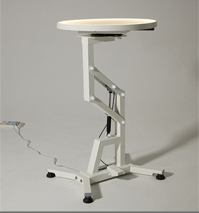 YM-Q201LP Stainless Steel &amp; <strong>Silicone</strong> 360 Rotatable Pneumatic Lifting Illuminated Pet Grooming Table Remote Control Lighting - Product Image 2