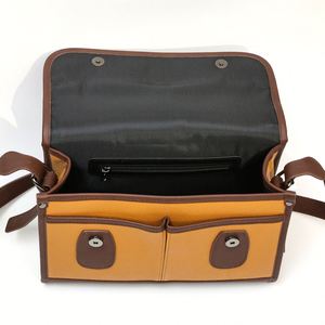 Nuevo Bolso Bandolera Retro de PU con Solapa, Color Sólido, Impermeable, Deportivo, Versátil, Moderno, para Estudiantes - Product Image 3