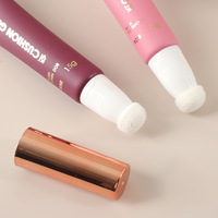 Brillant à lèvres haute brillance bouteille vide tube de rouge à lèvres de petite capacité matériau d'emballage cosmétique en plastique personnalisé