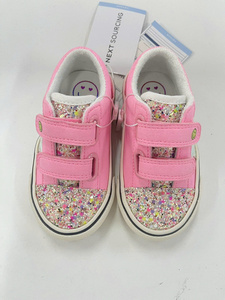 Chaussures de sport vulcanisées pour enfants, fournisseur Vietnamien, tige en maille respirante, empiècement en daim, semelle extérieure en caoutchouc, fermeture auto-agrippante, légères, OEM - Product Image 6