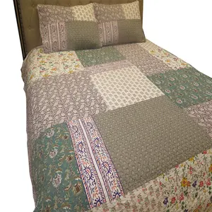 높은 수요 제품 퀸 사이즈 침대 이불 스타일 코튼 패치 워크 bedspreadquilt 침구 세트 코튼